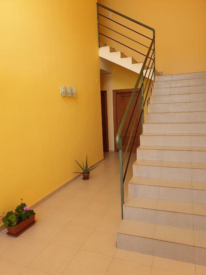 Hostal Brin มอนเรอัล เดล กัมโป ภายนอก รูปภาพ